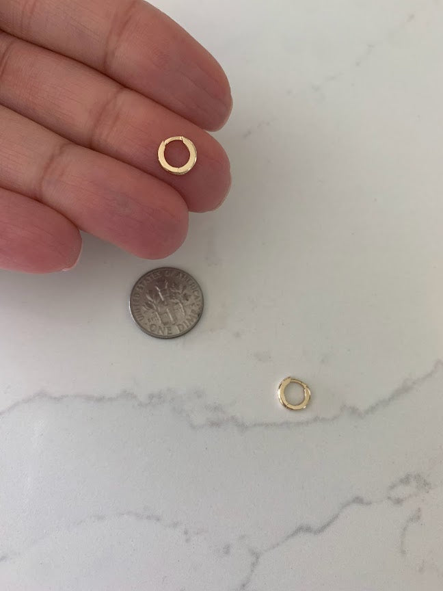 14K Solid Gold Small Huggies, Dainty Hoops, Everyday Earrings, Dainty Earrings, Yellow Solid Gold Earrings, 7MM 8MM 9MM Huggies