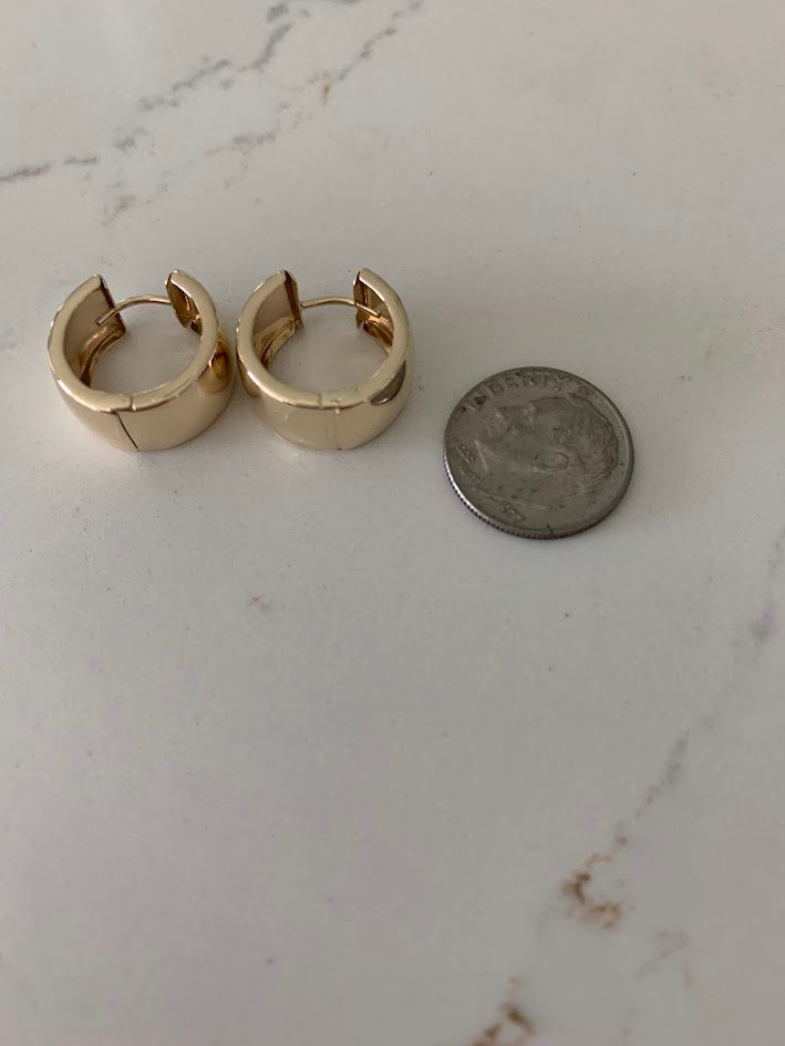 Bold Thick Hoop Huggie Earrings, 14K Gold Huggie, Statement Everyday Hoop Earrings,Boyfriend Huggies, Gift for Her, Genuine 14K Gold Jewelry