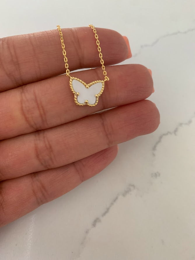 Mother Pearl Gold Butterfly Necklace 17.5"+2 in Gold Vermeil