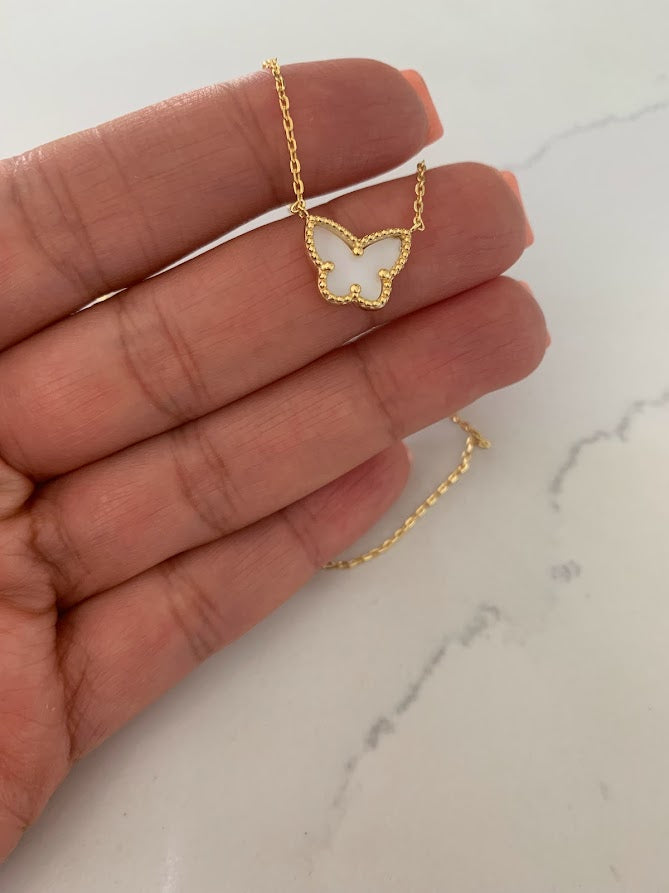 Mother Pearl Gold Butterfly Necklace 17.5"+2 in Gold Vermeil