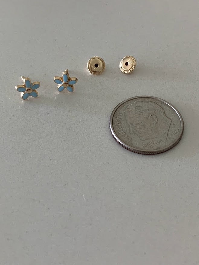 14k Gold Daisy Studs, Enamel Daisy Flower Stud Earrings in 14K Gold, Daisy Flower Earrings, Tiny Flower Earrings, Light Blue Flower Earrings