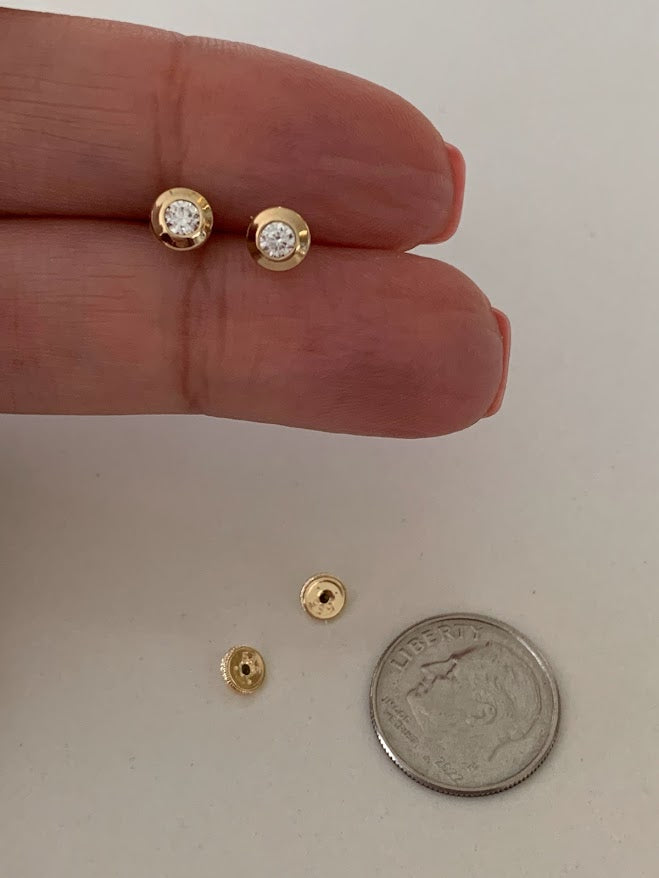 5MM 14K Gold Bezel Stud Earrings | Bezel Set Earrings Studs | Screw Back Studs | Circle Studs | Bezel Studs