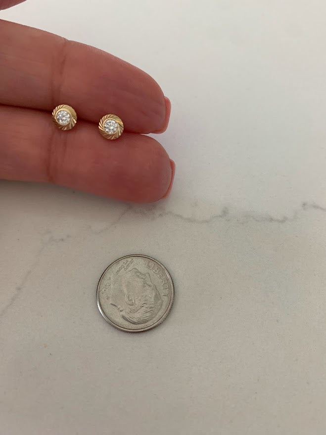 5MM 14K Gold DC Bezel Stud Earrings | Diamond Cut Bezel Set Earrings Studs | Screw Back Studs | Circle Studs | Bezel Studs