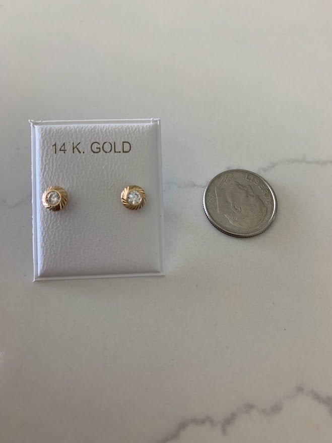 5MM 14K Gold DC Bezel Stud Earrings | Diamond Cut Bezel Set Earrings Studs | Screw Back Studs | Circle Studs | Bezel Studs