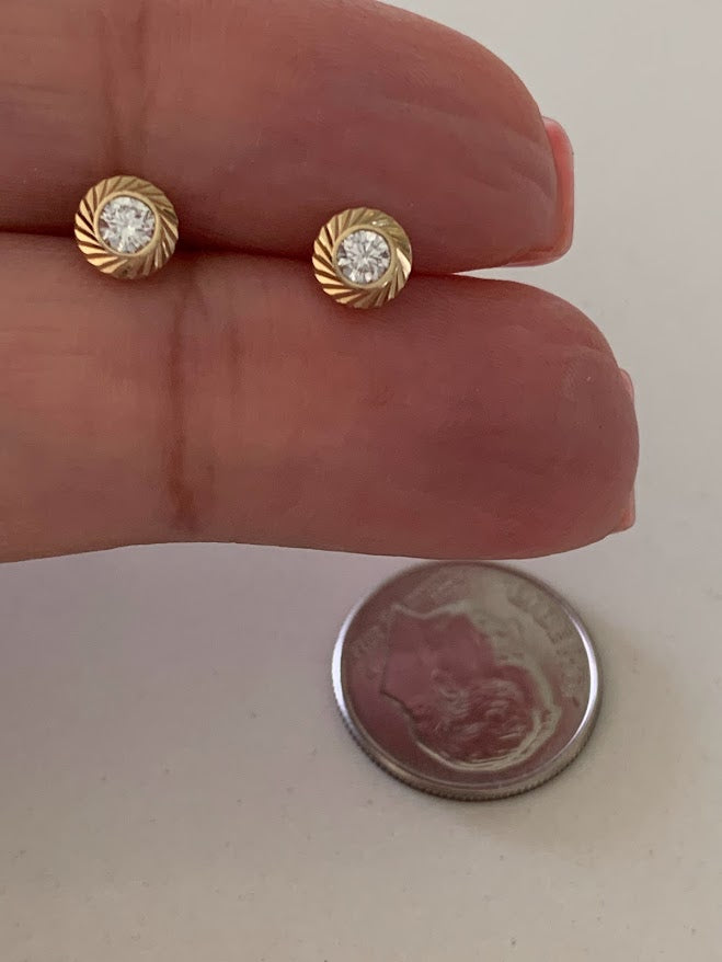 5MM 14K Gold DC Bezel Stud Earrings | Diamond Cut Bezel Set Earrings Studs | Screw Back Studs | Circle Studs | Bezel Studs