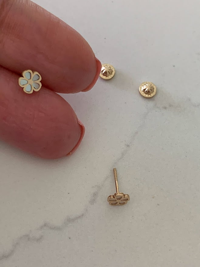 14K Yellow Gold Mother of Pearl Flower Stud Earrings,Flower Earrings, Mother of Pearl Studs, Studs, 6MM Shiny Flower Studs