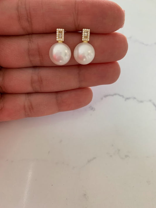 Round Large Pearls on Rectangular Baguette CZ Earrings| Baguette Earrings | Gold & Silver Bridal Earrings | Bridesmaid Wedding Gifts for Her