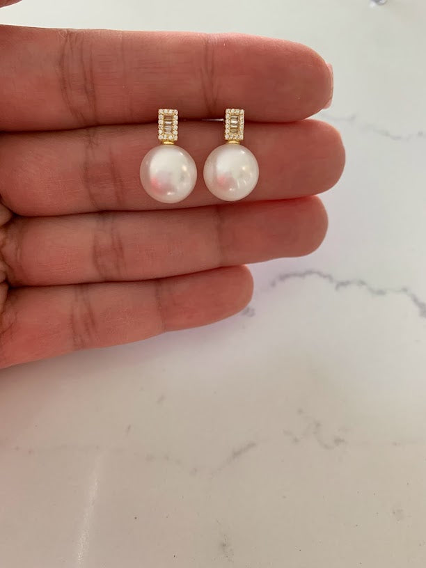 Round Large Pearls on Rectangular Baguette CZ Earrings| Baguette Earrings | Gold & Silver Bridal Earrings | Bridesmaid Wedding Gifts for Her