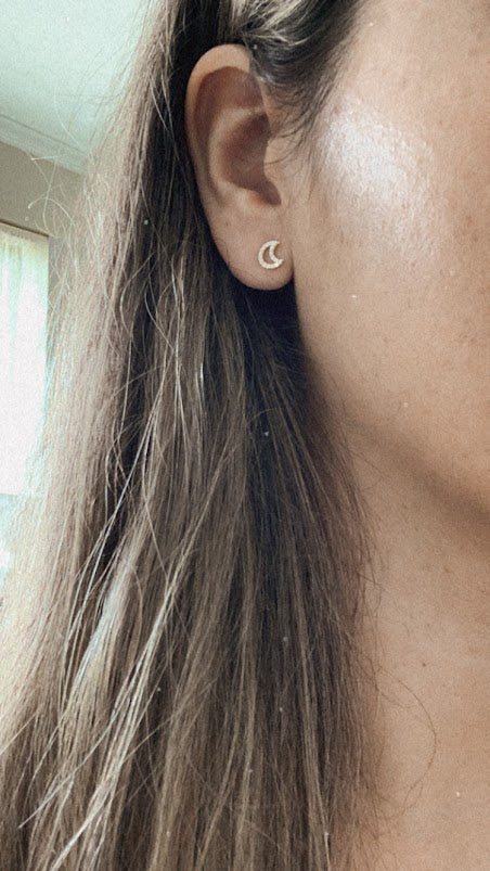 14K Gold Moon Stud Earrings with CZ, Moon Earrings, Moon Gold Studs, Moon Earrings, 14K Gold Earrings, Dainty Moon Studs