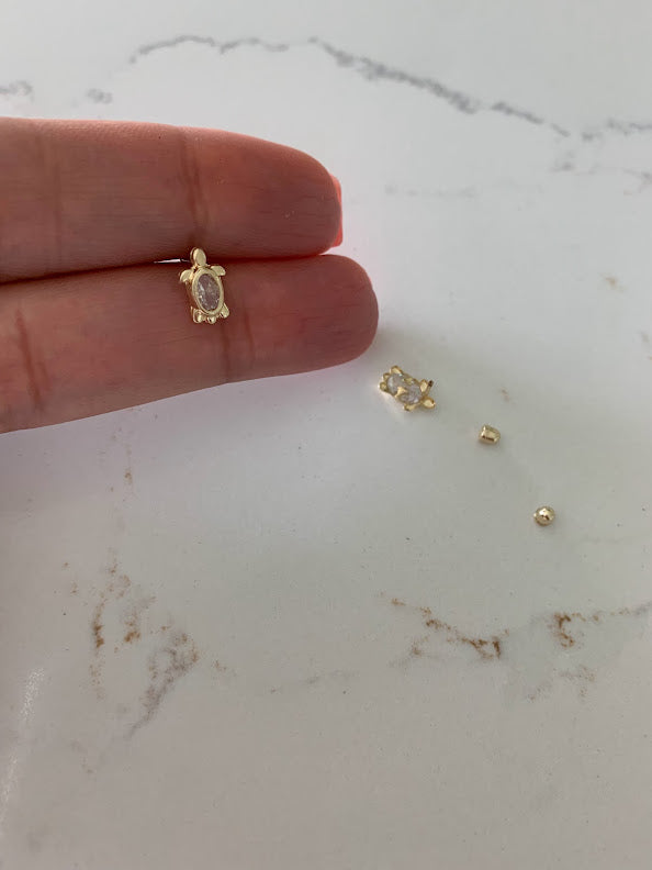 14K Solid Yellow Gold Turtle Earrings, CZ Turtle Earrings, Girl Earrings, Children Earring, Girl Studs