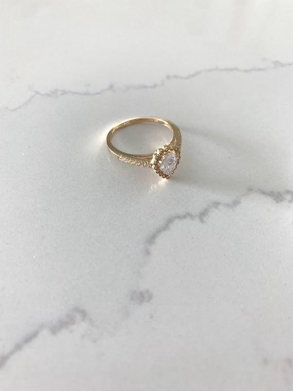 14K Yellow Gold Pear-cut Cubic Zirconia One Tier of Shimmering round Cubic Zirconia | Anniversary Ring | Engagement Ring | Ring for her