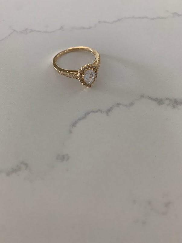 14K Yellow Gold Pear-cut Cubic Zirconia One Tier of Shimmering round Cubic Zirconia | Anniversary Ring | Engagement Ring | Ring for her