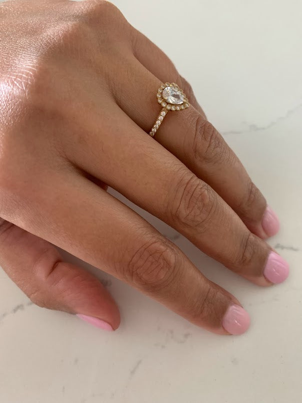 14K Yellow Gold Pear-cut Cubic Zirconia One Tier of Shimmering round Cubic Zirconia | Anniversary Ring | Engagement Ring | Ring for her