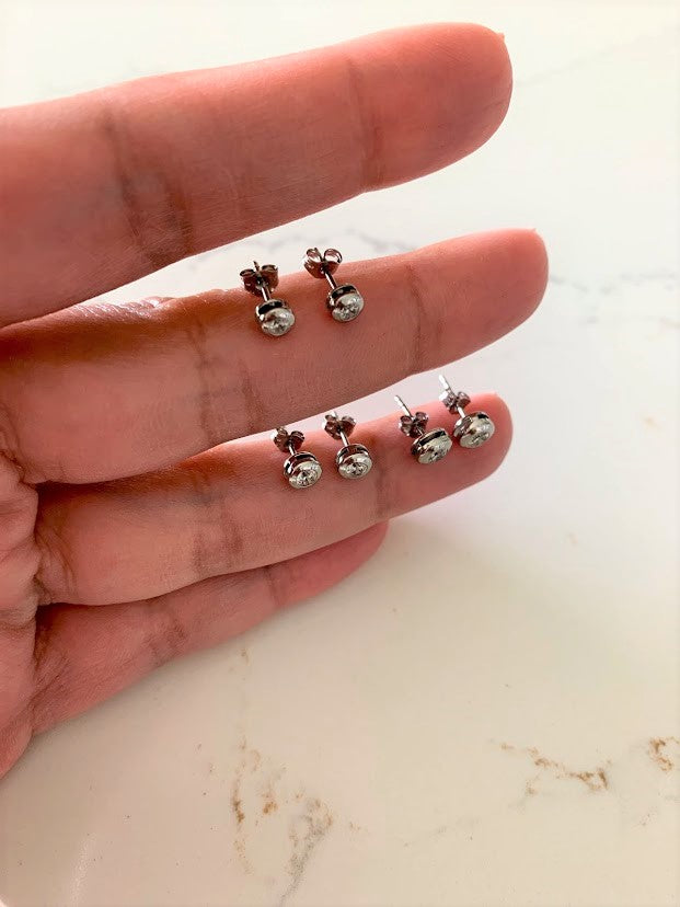 14K Gold Bezel Stud Earrings, Bezel Set Earrings Studs, 14k White Gold Earrings, White Gold Bezel Studs, 4MM, 5MM, 6MM, Bezel Studs