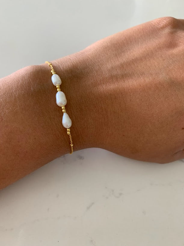 Triple Pearl Bracelet in Sterling Silver