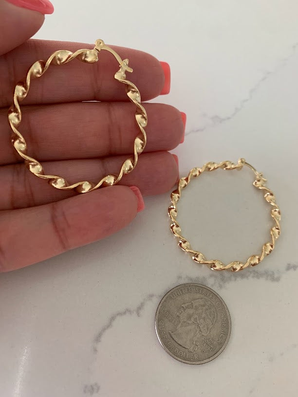 Twisted Hoops in 18K Gold Filled, Gold Hoops, Gold Filled Hoops, Gold Filled Earrings, Gold Thin Hoops, JLO Hoops, 30-50MM