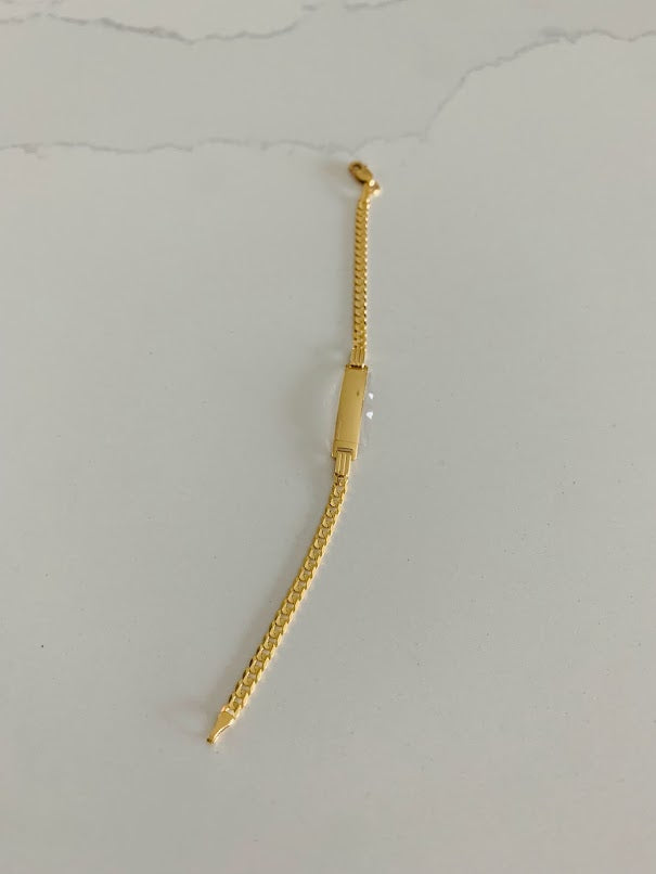 14K Yellow Gold ID Bracelet , Cuban Link Bracelet, 5MM Width by 25MM Plate, 3MM Width by 6" in Length, Lobster Clasp, Kids Bracelet