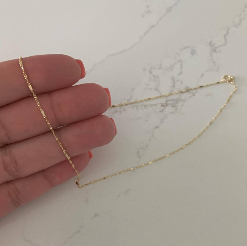 14K Yellow Gold 1.3 MM Singapore with Bar Chain