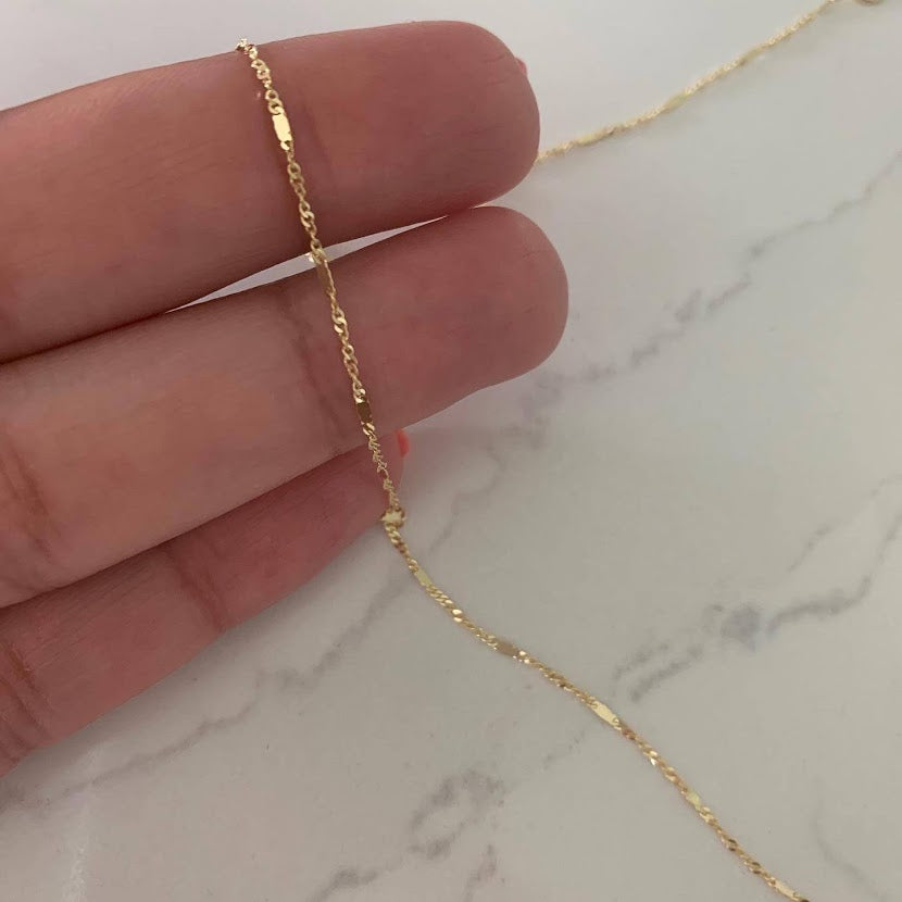 14K Yellow Gold 1.3 MM Singapore with Bar Chain
