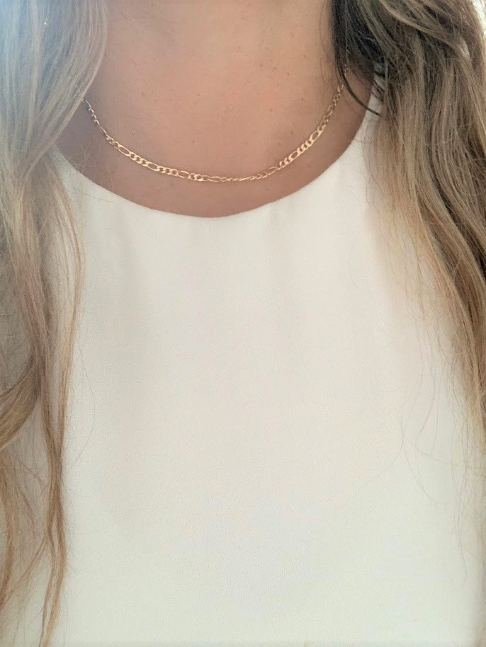 Curvy 3MM Gold-Filled Flat Figaro Chain Choker