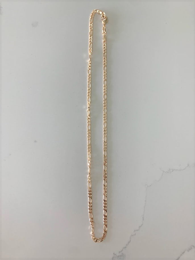 Curvy 3MM Gold-Filled Flat Figaro Chain Choker