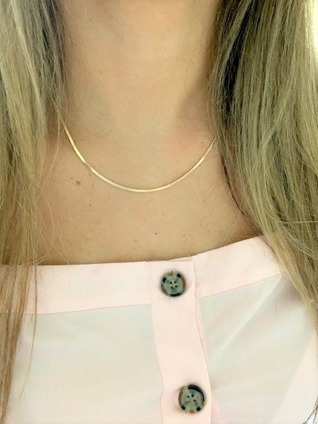 18K Gold Thin Herringbone Thin Snake Necklace Gold over – YanYa