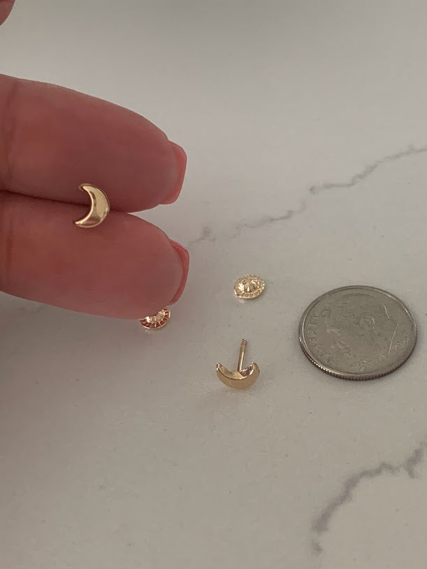 14K Gold 6MM Moon Earrings, Moon Earrings, Gold Studs, Celestial Earrings, 14K Gold Earrings