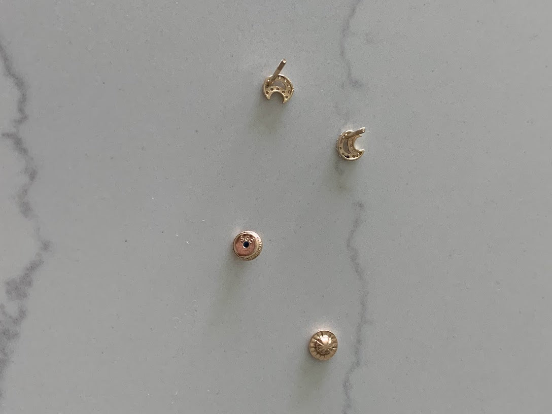 Mini 14K Gold Moon Stud Earrings with CZ, Moon Earrings, Moon Gold Studs, Moon Earrings, 14K Gold Earrings, Dainty Moon Studs