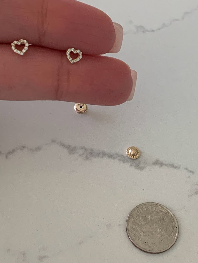 Heart Stud Earrings in 14K Gold
