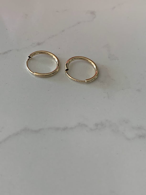 14K Solid Gold 1.5MM Hoops