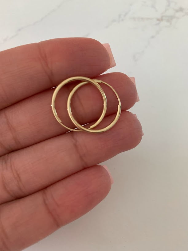 Thin Hoops in 14K Gold, Real Gold, Gold Hoops, 14K Gold Earrings, Gold Thin Hoops