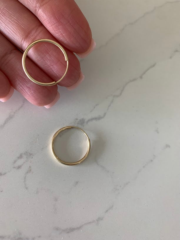 Thin Hoops in 14K Gold, Real Gold, Gold Hoops, 14K Gold Earrings, Gold Thin Hoops