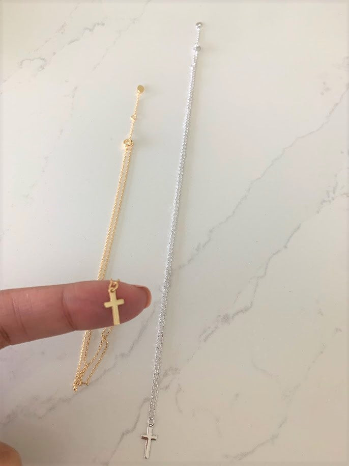 Dainty Cross in Sterling Silver