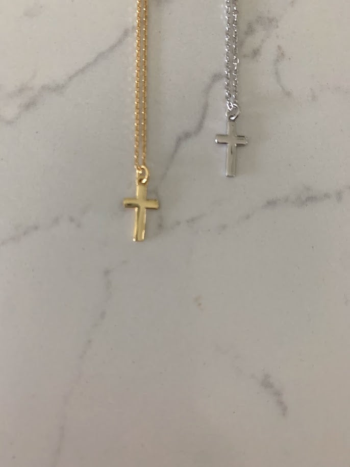 Dainty Cross in Sterling Silver