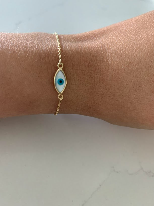 14K Gold Evil Eye Bracelet , Mother of Pearl Evil Eye, 6mm Eye Diameter, 7" Length, Spring Clasp, Dainty Chain Bracelet
