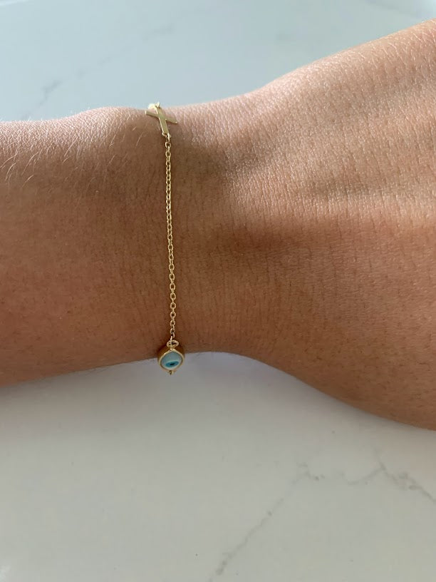 14K Gold Evil Eye Bracelet , Mother of Pearl Evil Eye, 6mm Eye Diameter, 7" Length, Spring Clasp, Dainty Chain Bracelet