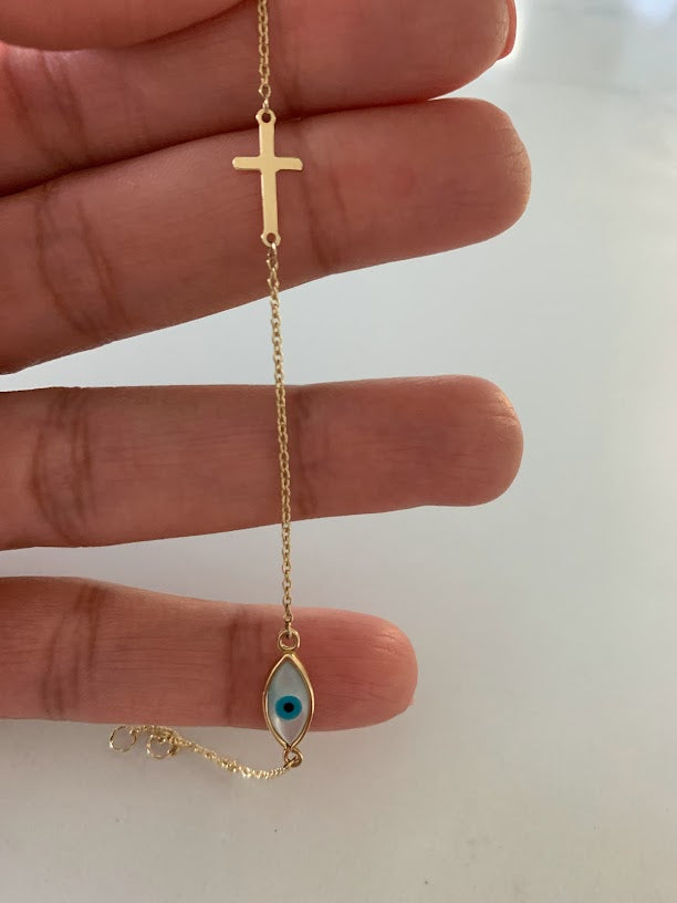 14K Gold Evil Eye Bracelet , Mother of Pearl Evil Eye, 6mm Eye Diameter, 7" Length, Spring Clasp, Dainty Chain Bracelet