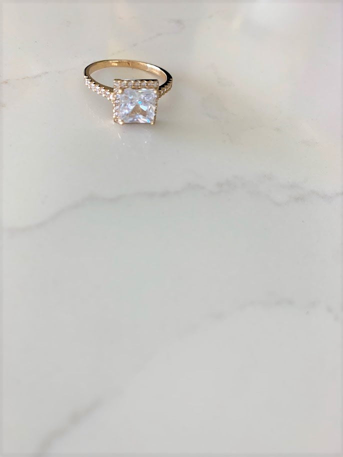 14K Yellow Gold Engagement Ring