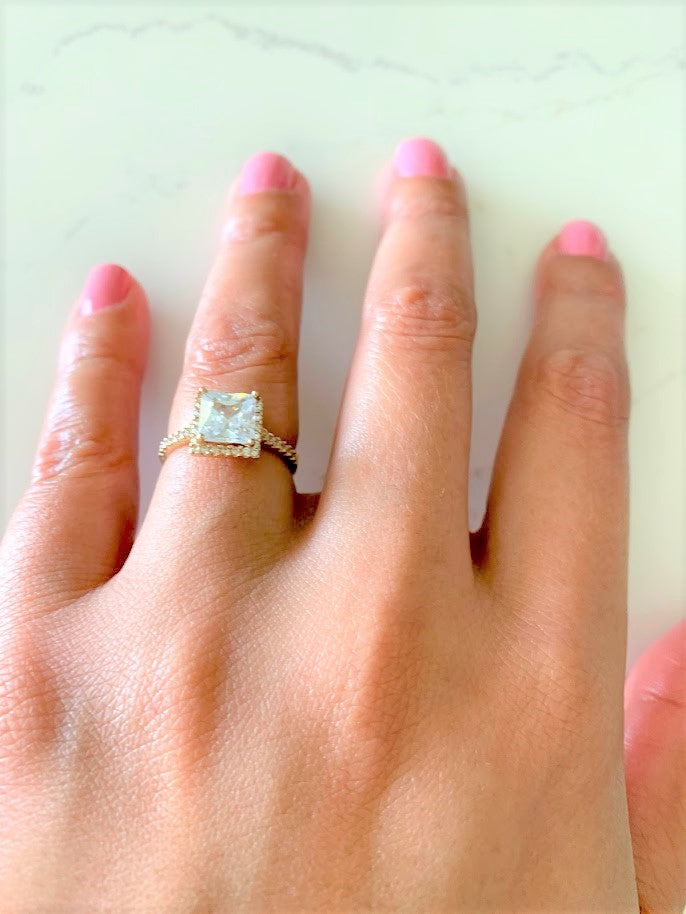 14K Yellow Gold Engagement Ring