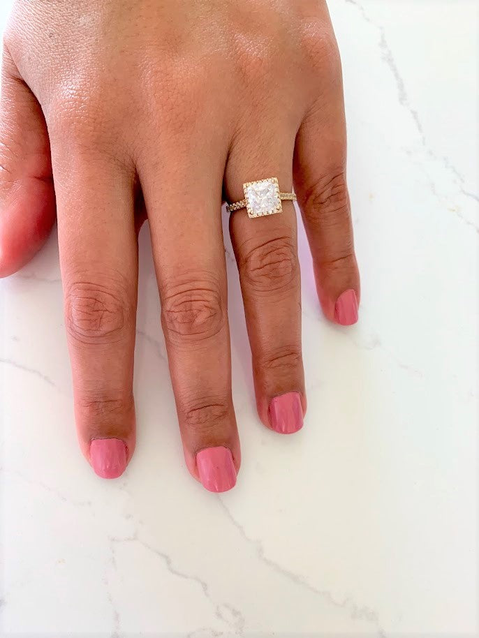 14K Yellow Gold Engagement Ring