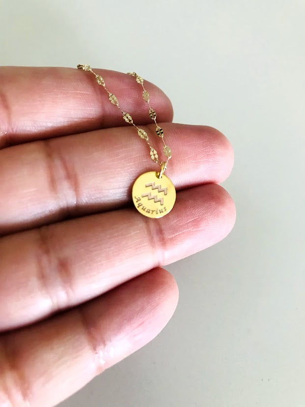 14K Yellow Gold Mirror Chain with Horoscope Disc