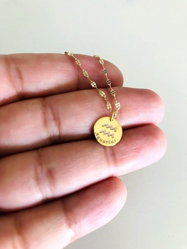 14K Yellow Gold Mirror Chain with Horoscope Disc