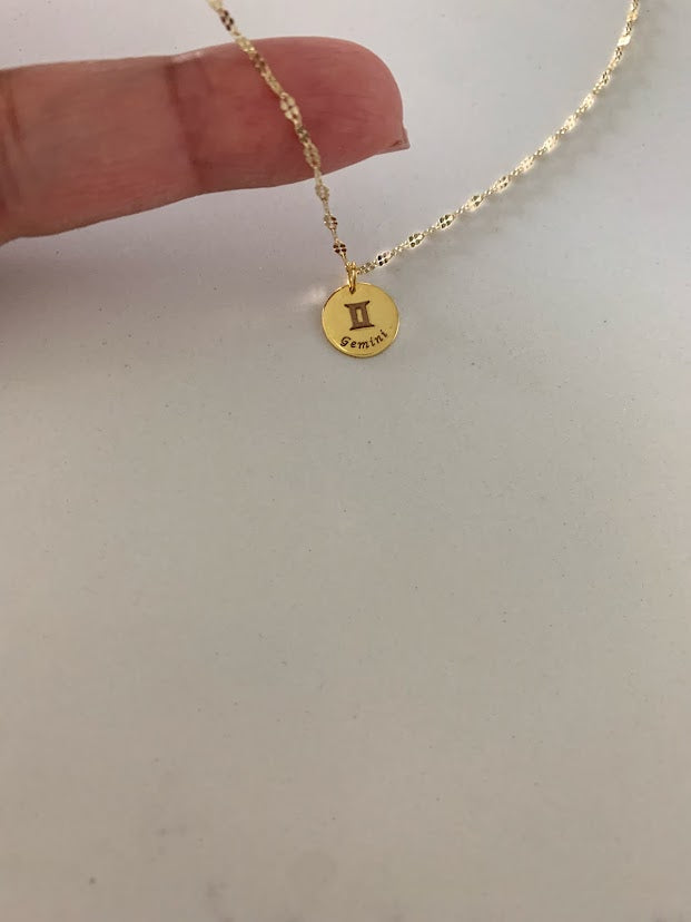 14K Yellow Gold Mirror Chain with Horoscope Disc