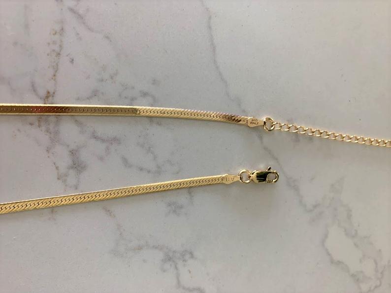 Thin Gold and Glossy Herringbone Necklace in Gold Vermeil