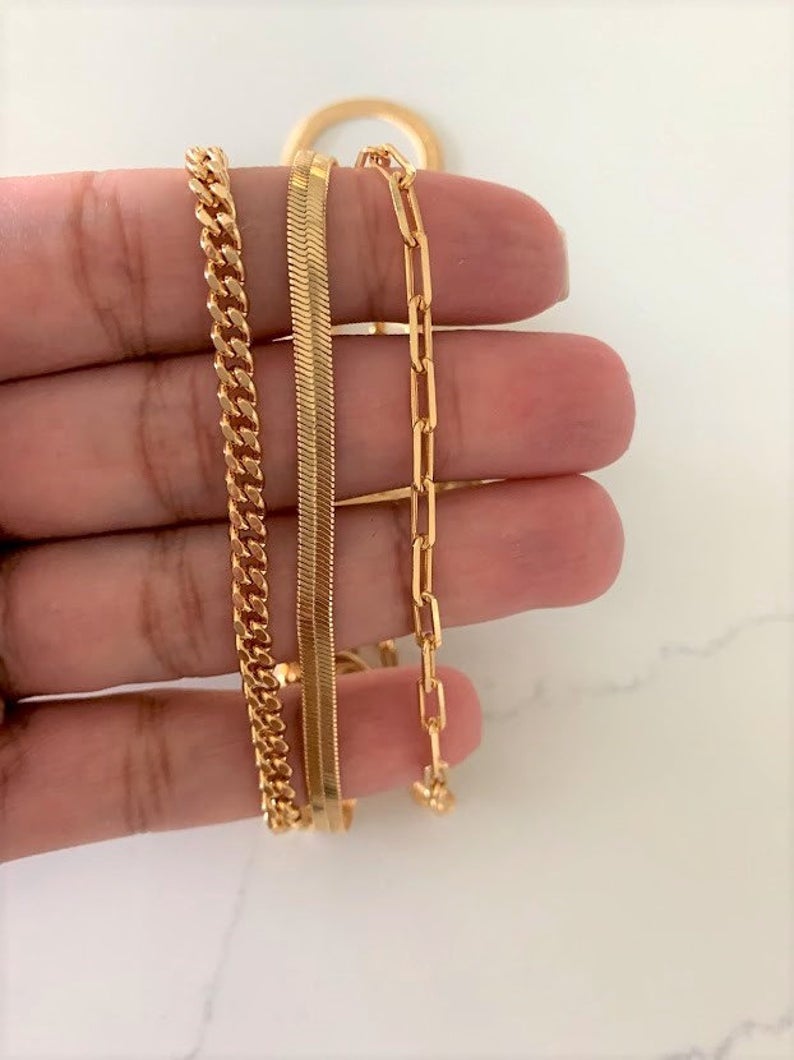 Fancy Gold Necklace Set