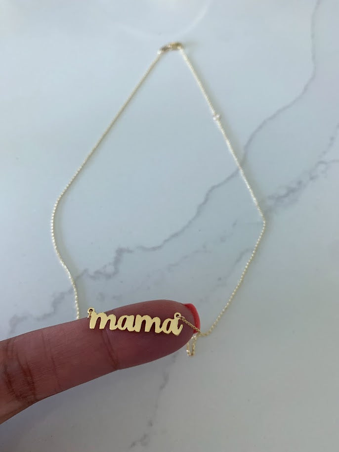 Personalized Mom necklace in 14K Gold | Handcrafted Necklace for mom | Mama Necklace