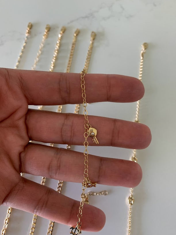 14K Gold Cable Anklet with Pendants, Bee, Key, Star, Turtle, Butterfly,  Fish, Umbrella, Real 14K Gold Anklet, Gold Ankle Bracelet for Women
