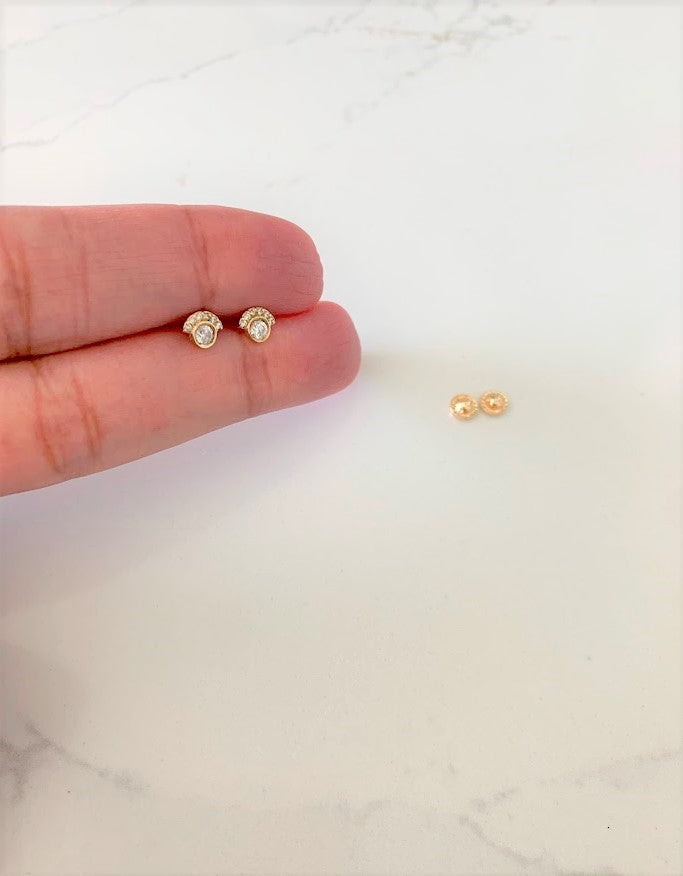 Cubic Zirconia Flower Earrings in 14K Gold