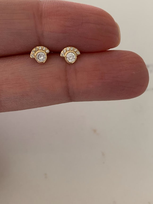 Cubic Zirconia Flower Earrings in 14K Gold