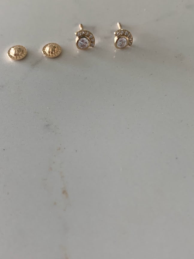 Cubic Zirconia Flower Earrings in 14K Gold